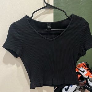 black crop top
